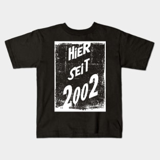 born 2002 birthday present Kids T-Shirt